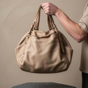Givenchy Leather Shoulder Bag in Light Brown
